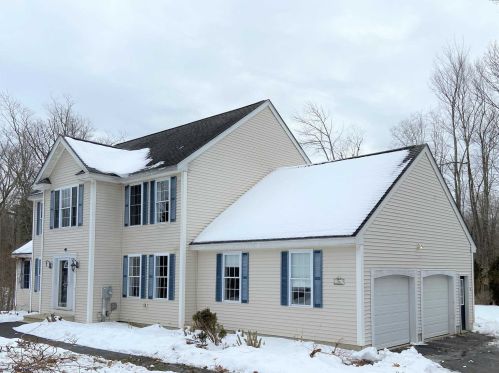 56 Bald Hill Rd, Raymond, NH 03077-1903