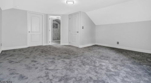 16 Dayton Cres, Bernardsville NJ  07924-2704 exterior