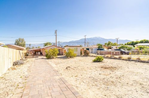 66405 2nd St, Desert Hot Springs CA  92240-3651 exterior