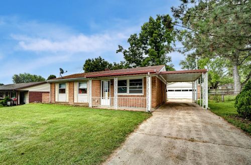 145 Mccraw Dr, Englewood, OH 45322-3224