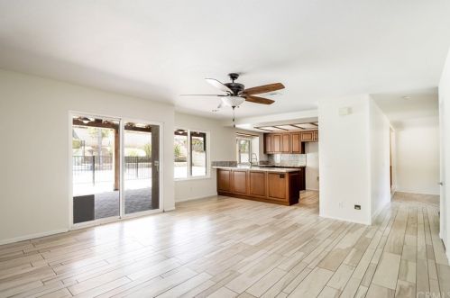 1754 Somerset Ln, Redlands CA  92374-5561 exterior