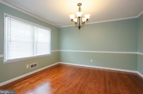 158 Oldbury Dr, Wilmington, DE 19808-1435