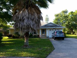 2321 20th Ave, Bradenton, FL 34205-4631