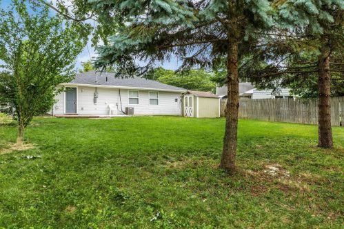 2972 Irwin Ave, Darbydale OH  43123-2310 exterior