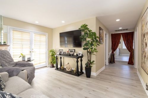 1118 Knollcrest Dr, Covina CA  91724-3432 exterior