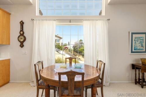 3217 Fairway Dr, La Mesa CA  91941-8049 exterior