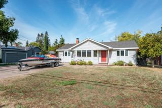 1765 Hacienda Ave, Campbell, CA 95008-5834