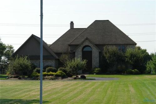 8785 Stitt Rd, Whitehouse, OH 43571-9556