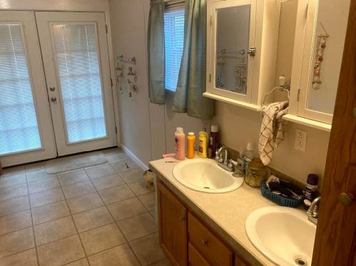 49 Kings Lake Blvd, Defuniak Springs FL  32433-7099 exterior