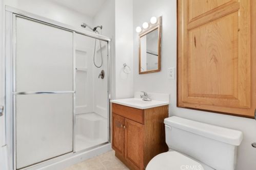 6229 Klump Ave, North Hollywood CA  91606-4213 exterior