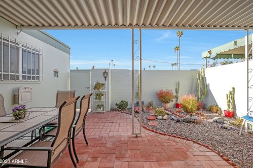 13448 100 Ave, Sun City AZ  85351-2854 exterior