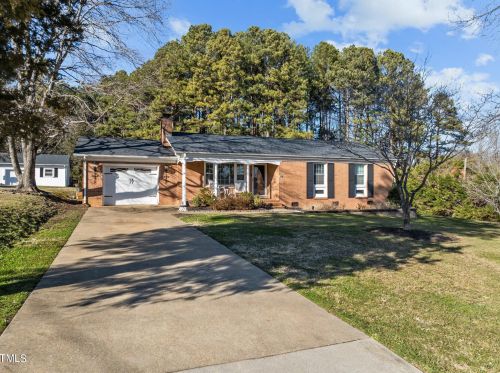 500 Sunset Ave, Oxford, NC 27565-2840