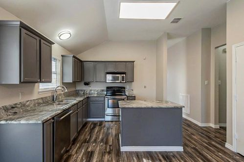 2025 Jackson Dr, Oak Point TX  75068-5880 exterior