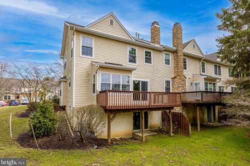 110 Gleneagles Dr, Blue Bell PA  19422-3240 exterior