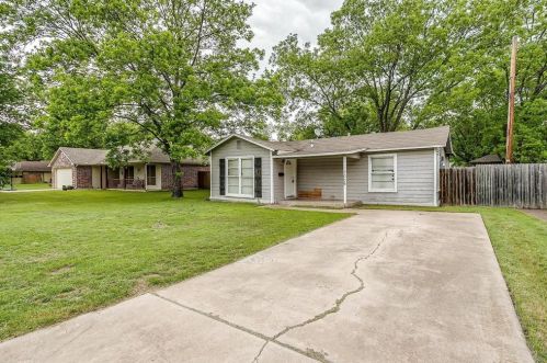 1009 Gleason Ave, Cleburne, TX 76033-6731