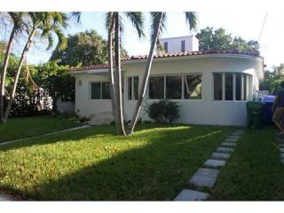 216 29th Rd, Miami, FL 33129-2722