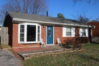 9913 Kidwelly Dr, Louisville, KY 40299-2801