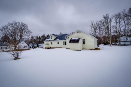 730 Portland St, Rochester, NH 03868-8414