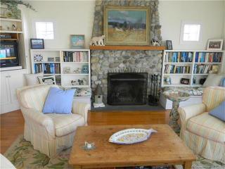 194 Shore Ave, Groton CT  06340-5922 exterior