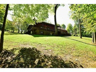 37 Nickolay Rd, Rea, PA 15312-2666