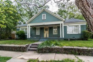 836 Robertson Ave, Tyler TX  75701-1563 exterior