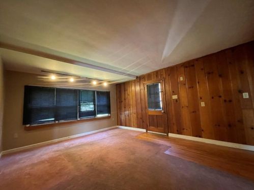 288 Cedar Ave, Hermitage PA  16146-2610 exterior