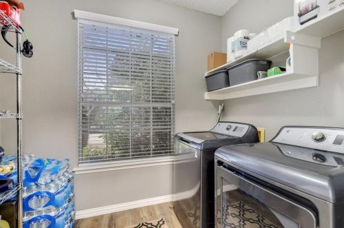 225 Waterford Oaks Dr, Cedar Hill TX 75104-2324 exterior