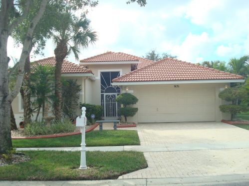 9131 Bay Harbour Cir, West Palm Beach, FL 33411-5153