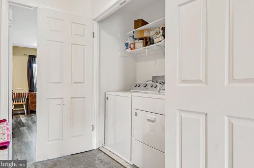 1528 Macintosh Way, Hummelstown PA  17036-8727 exterior