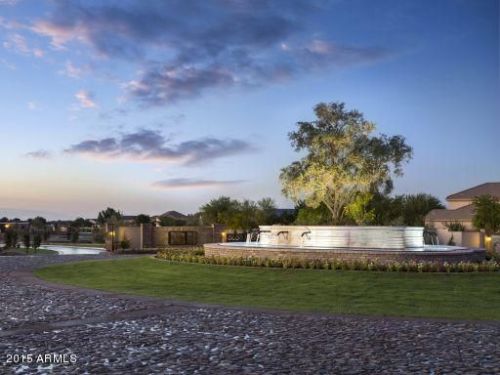 6962 Portland Ave, Gilbert, AZ 85298