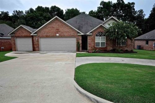 4413 Lochmoor Cir, Jonesboro, AR 72401-8079