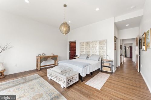 24234 Lands End Dr, Madison Mills VA  22960-3543 exterior