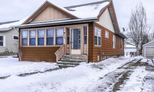7137 Van Buren Ave, Hammond, IN 46324-1947