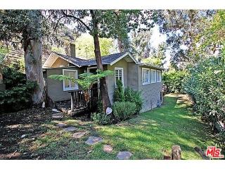 2219 Stanley Hills Dr, Los Angeles, CA 90046-1531