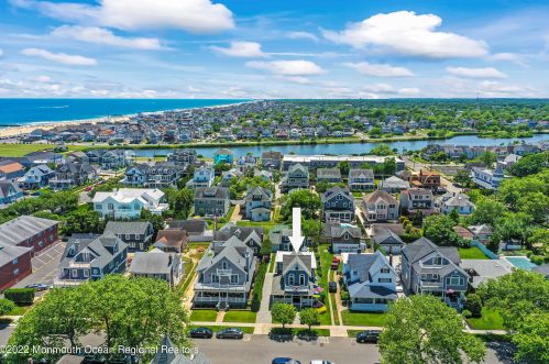 211 Ave, Belmar NJ 07719-2014 exterior
