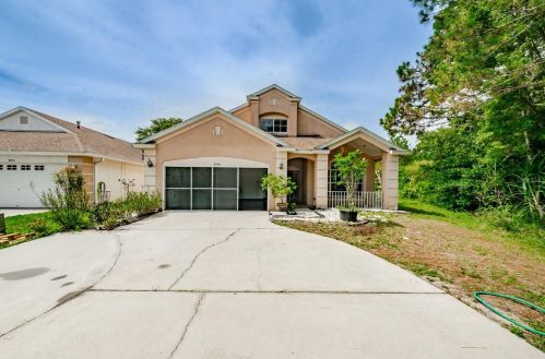 8050 Diablo Ct, New Port Richey, FL 34655-5126
