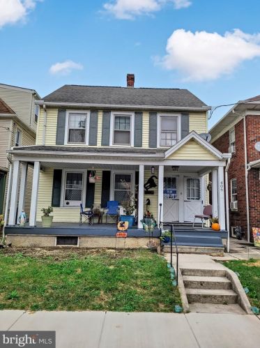 406 Fulton St, Hanover, PA 17331-2610