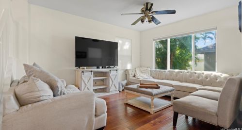 91-6425 Kapolei Pkwy, Ewa Beach HI  96706 exterior