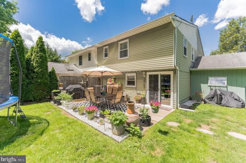 745 Jackson St, Lansdale, PA 19446-3730
