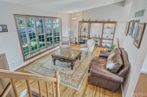 52 Margaret St, Old Bridge NJ  08857-2559 exterior