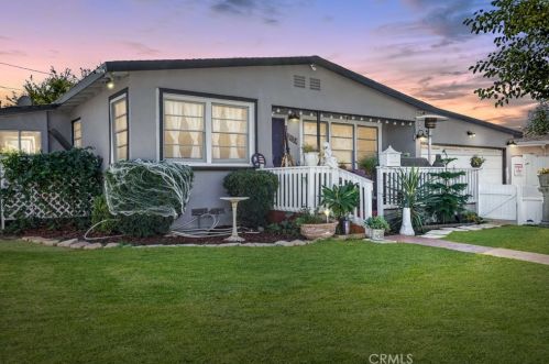 2124 Ash Ave, Fullerton CA  92833-3211 exterior