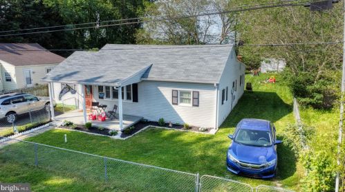 54 Hilldale Rd, Dover DE  19901-3315 exterior