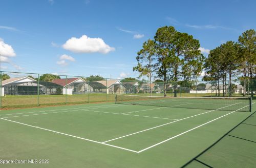 2631 Autumn Creek Cir, Kissimmee FL  34747-2236 exterior