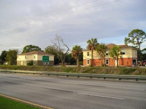 2209 33rd St, Fort Pierce, FL 34947-4545