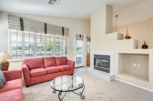 17843 Club Vista Dr, Sun City, AZ 85374-2909