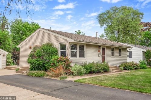 7800 61st Ave, Minneapolis, MN 55428-3200