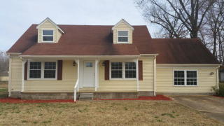 301 Circle A Dr, Paris, TN 38242-9207