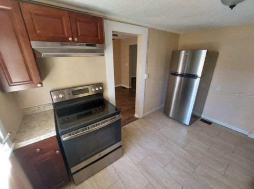 824 Orange St, Kissimmee FL  34741-4138 exterior