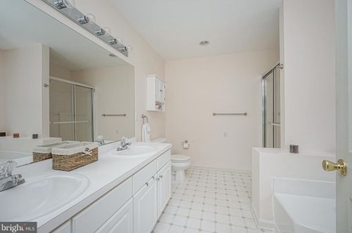 12 High Wood Ave, Erial NJ 08081-5287 exterior