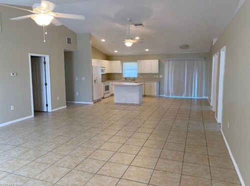 1512 7th Ave, Cape Coral, FL 33909-1029